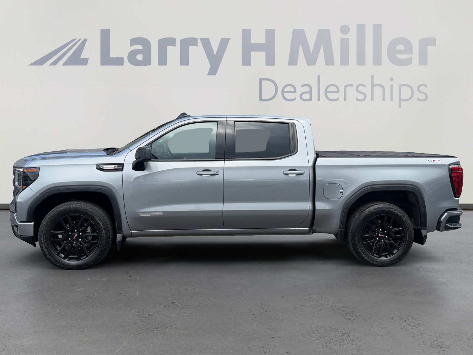gmc sierra 1500 2025 3GTUUCE81SG115937 image gmc sierra 1500 2025 3GTUUCE81SG115937 image